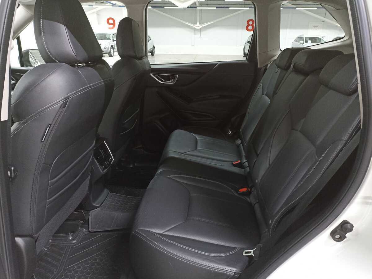 Subaru Forester б/у, 2019, Вариатор. Фото: #11
