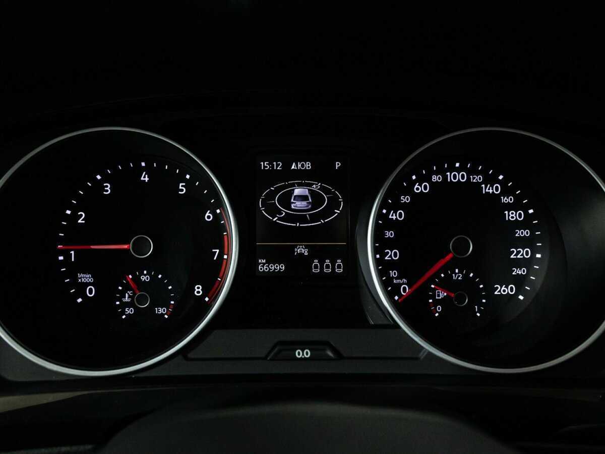 Volkswagen Tiguan б/у, 2020, Роботизированная. Фото: #11