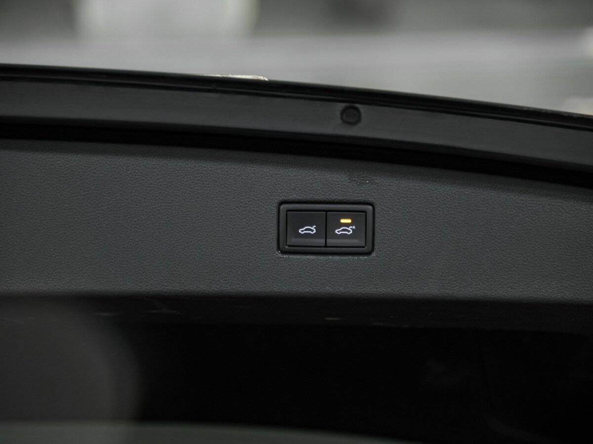 Volkswagen Tiguan б/у, 2017, Роботизированная. Фото: #18