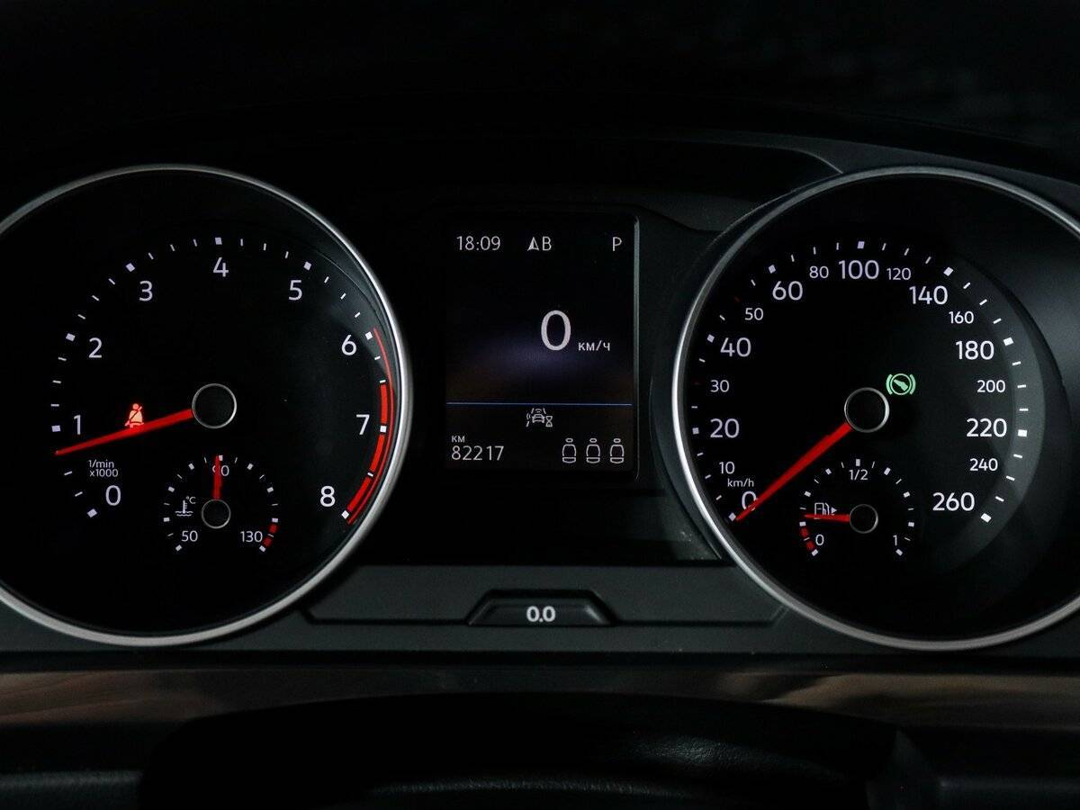 Volkswagen Tiguan б/у, 2021, Роботизированная. Фото: #7