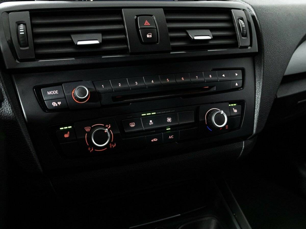 BMW 1 серии б/у, 2013, Автоматическая. Фото: #15