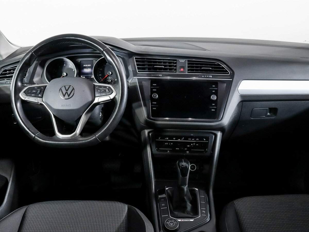 Volkswagen Tiguan б/у, 2021, Роботизированная. Фото: #7