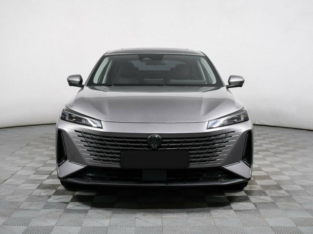 Changan Lamore б/у, 2023, Роботизированная. Фото: #1