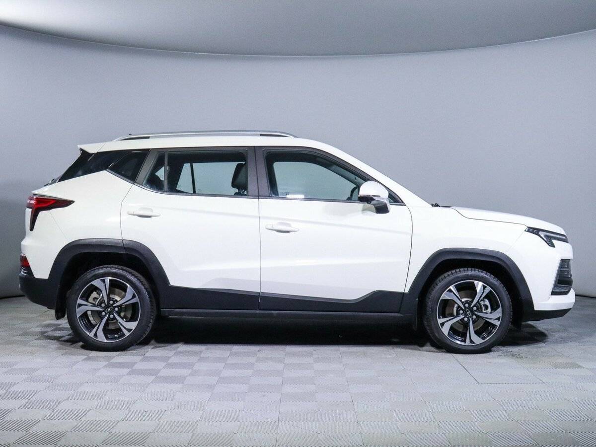 Москвич 3 б/у, 2023, Вариатор. Фото: #3