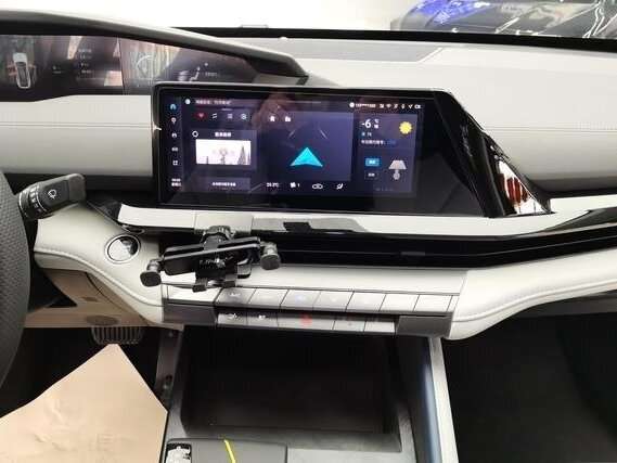 Changan UNI-T б/у, 2022, Роботизированная. Фото: #7