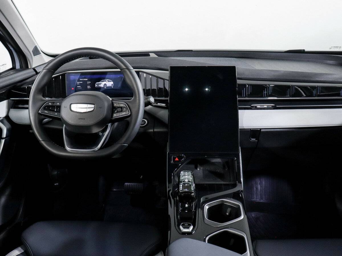 Geely Atlas б/у, 2024, Автоматическая. Фото: #11