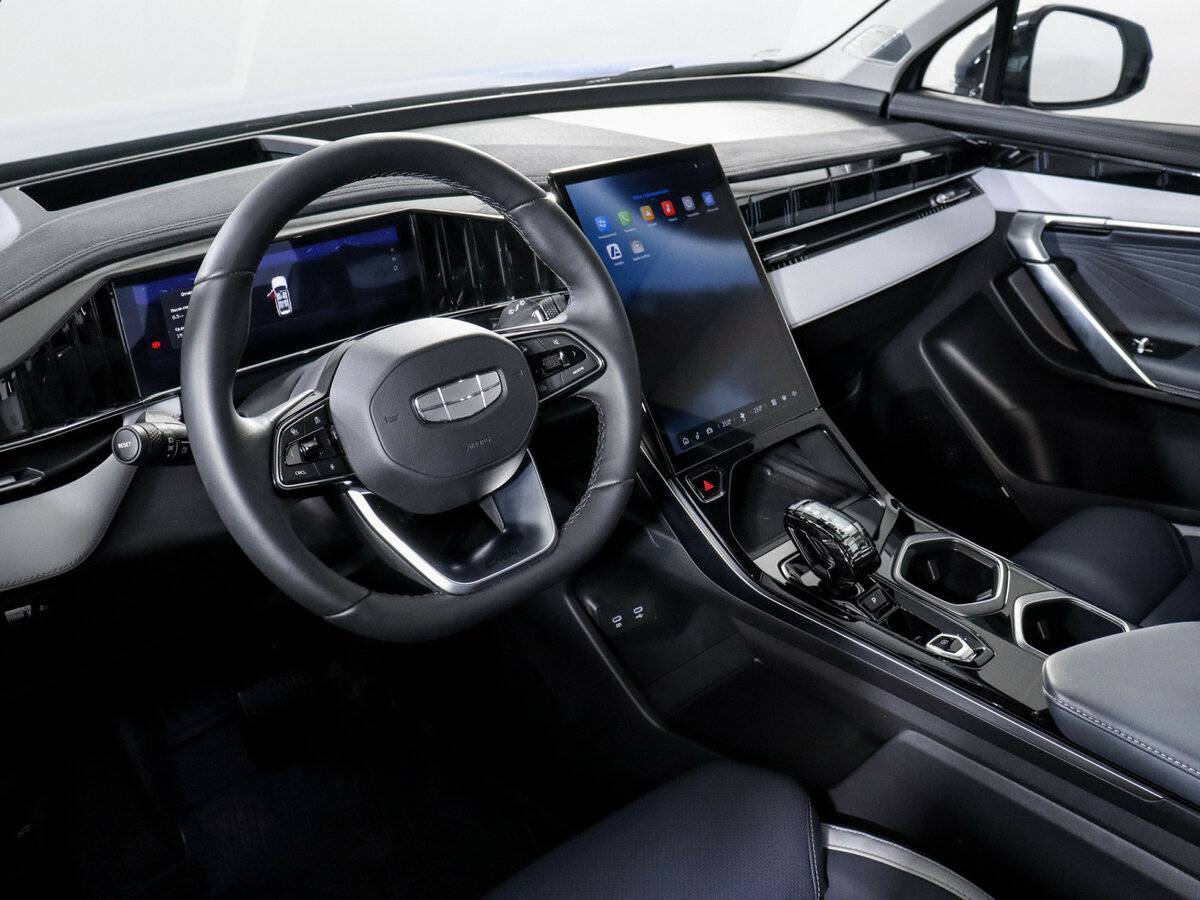 Geely Atlas б/у, 2024, Автоматическая. Фото: #13