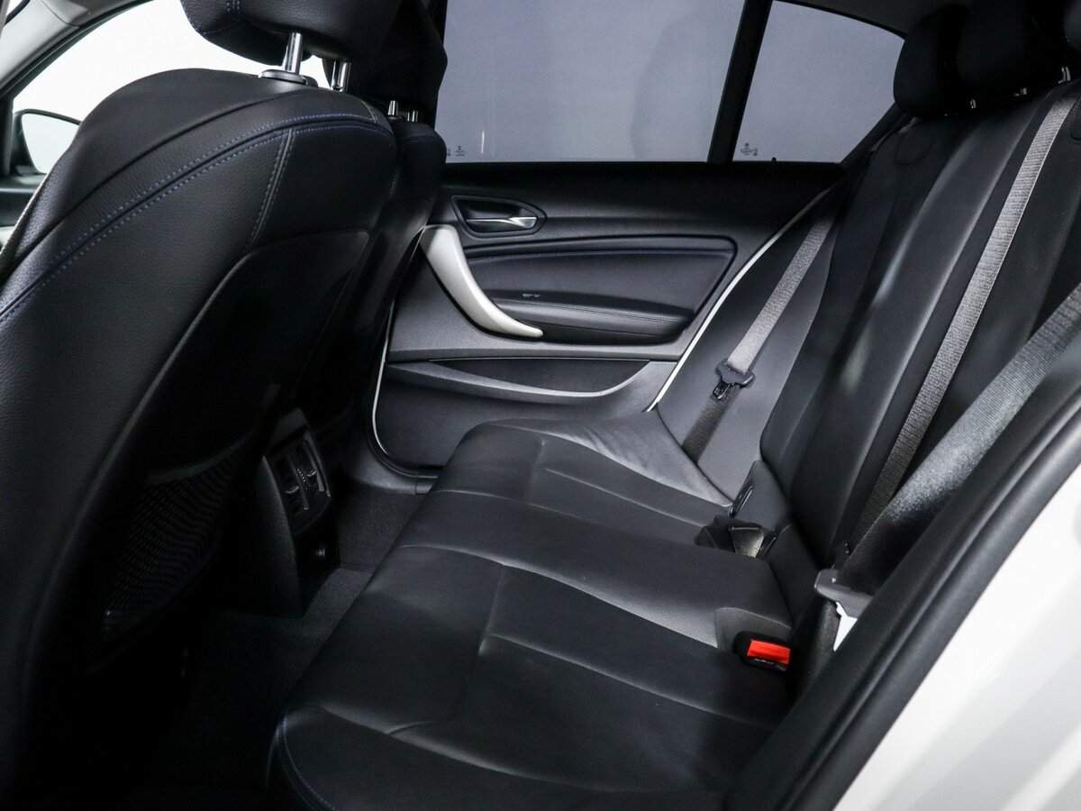 BMW 1 серии б/у, 2018, Автоматическая. Фото: #7