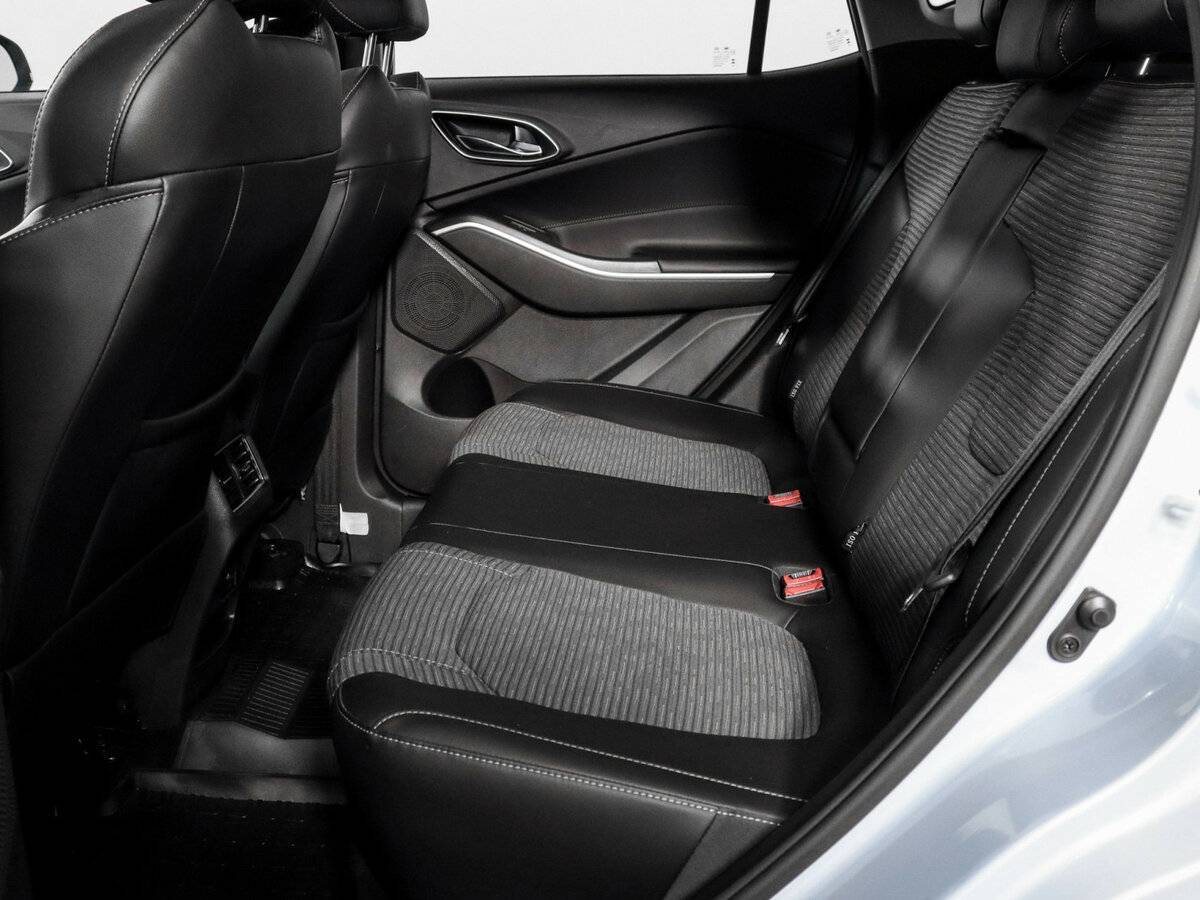 Москвич 3 б/у, 2023, Вариатор. Фото: #5