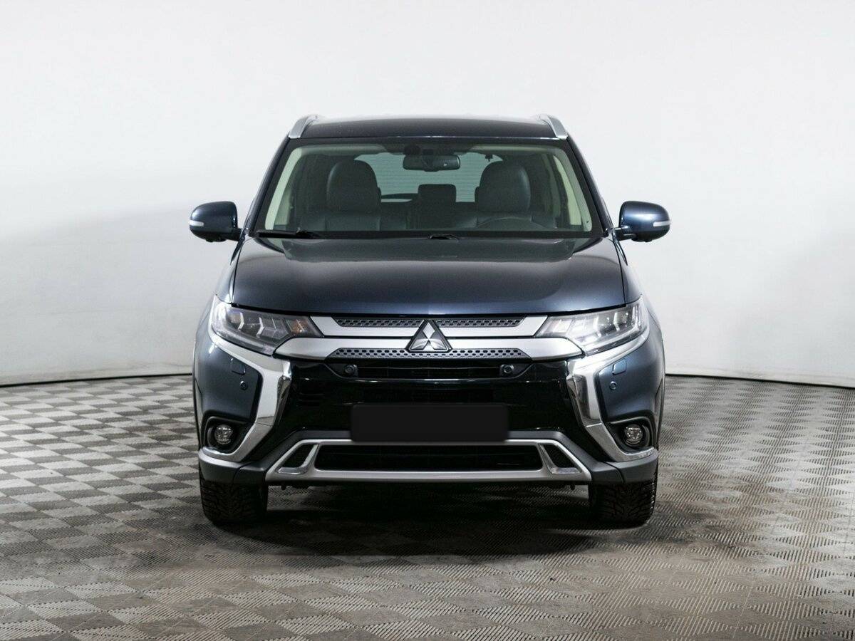 Mitsubishi Outlander б/у, 2020, Вариатор. Фото: #1