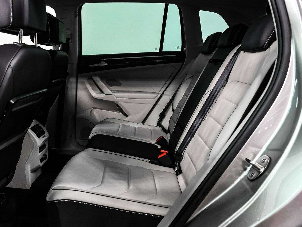 Volkswagen Tiguan б/у, 2017, Роботизированная. Фото: #12