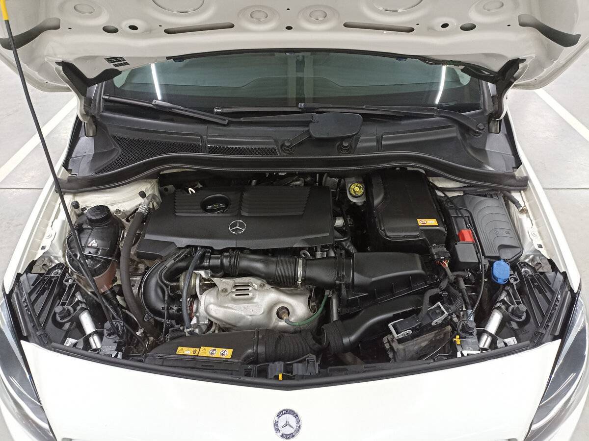 Mercedes-Benz B-Класс б/у, 2015, Роботизированная. Фото: #8