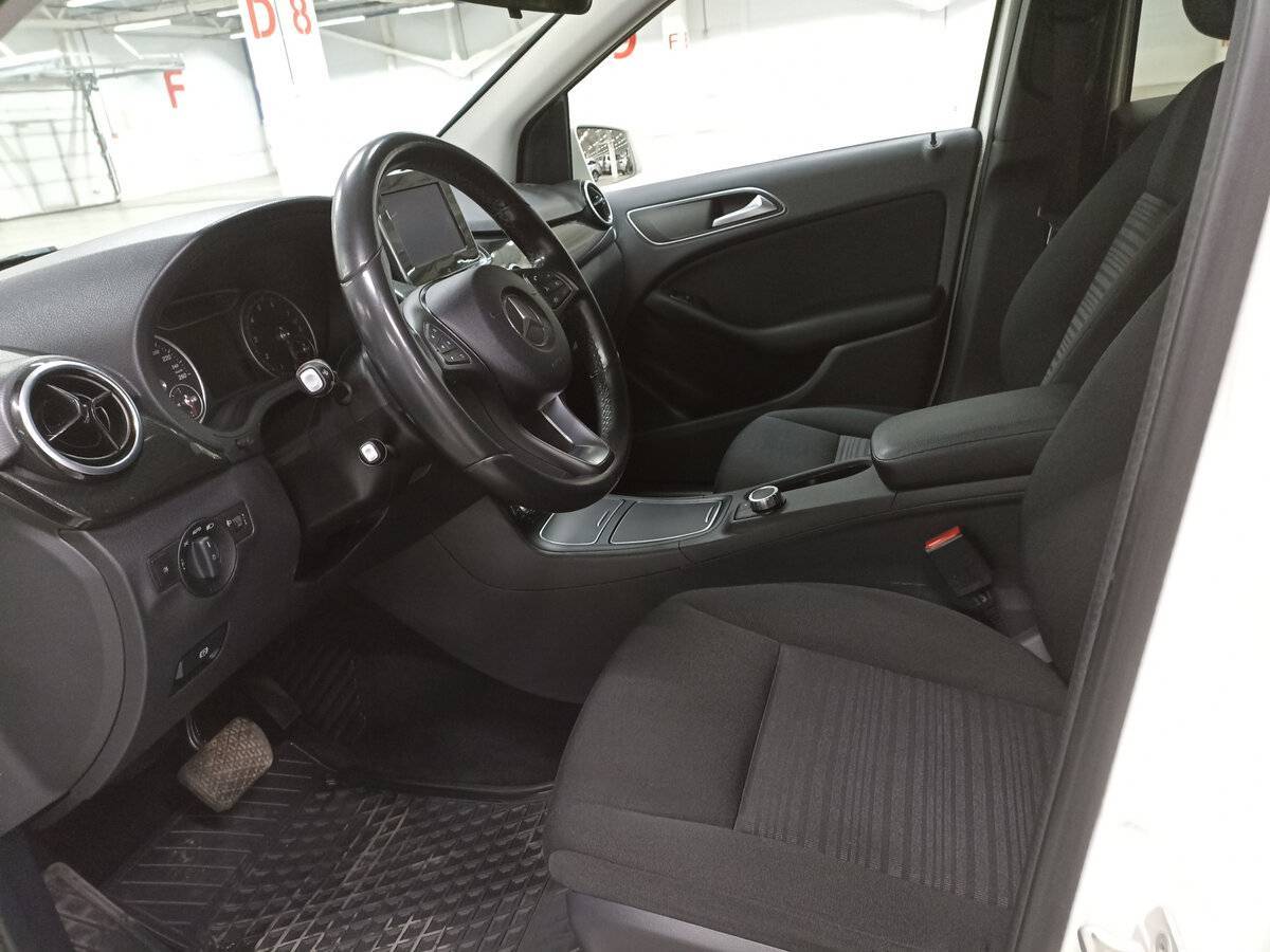 Mercedes-Benz B-Класс б/у, 2015, Роботизированная. Фото: #15