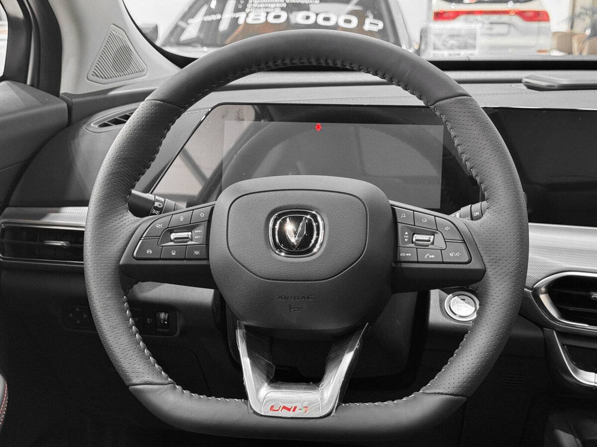 Changan UNI-T б/у, 2024, Роботизированная. Фото: #9