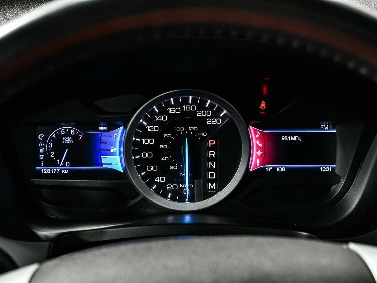 Ford Explorer б/у, 2012, Автоматическая. Фото: #9