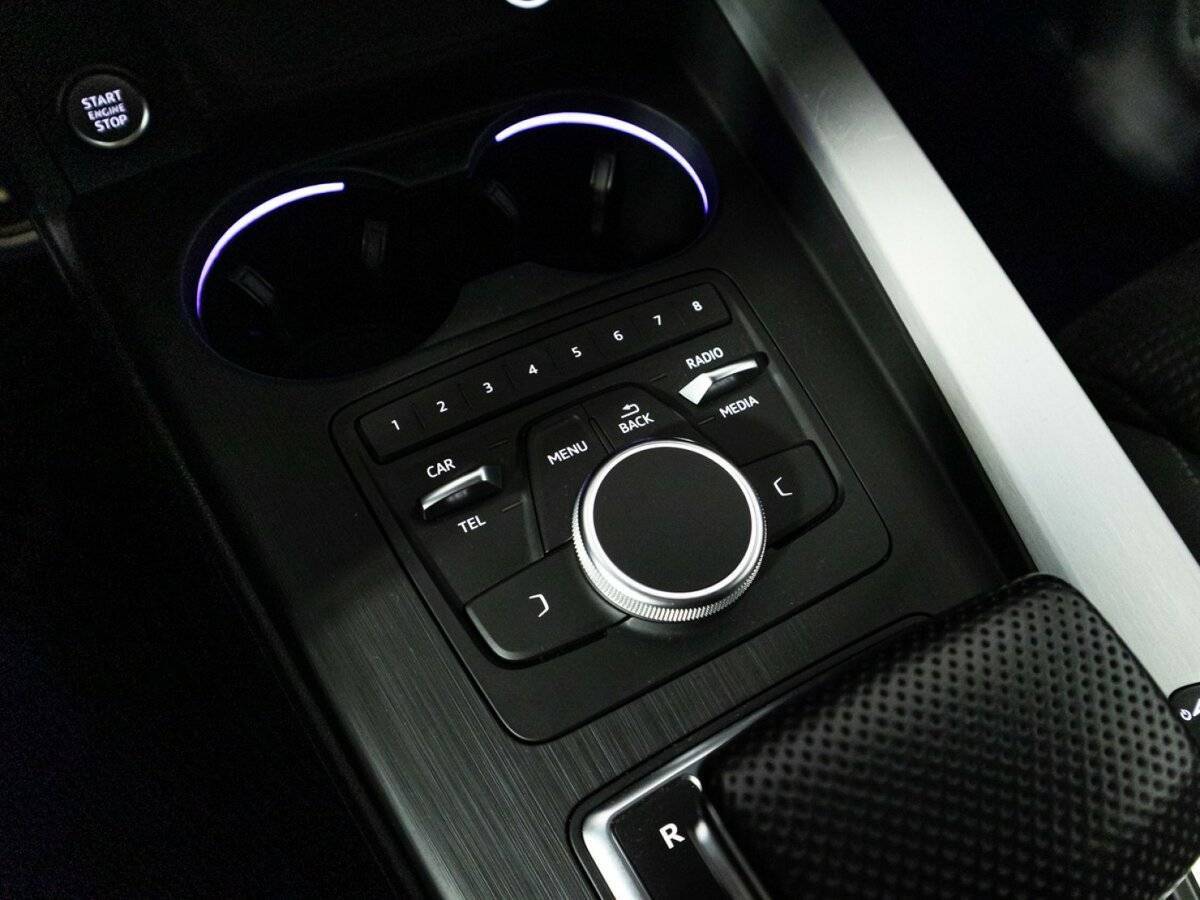 Audi A4 б/у, 2019, Роботизированная. Фото: #17