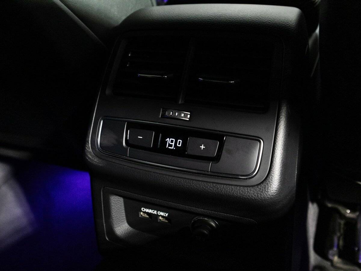 Audi A4 б/у, 2019, Роботизированная. Фото: #21