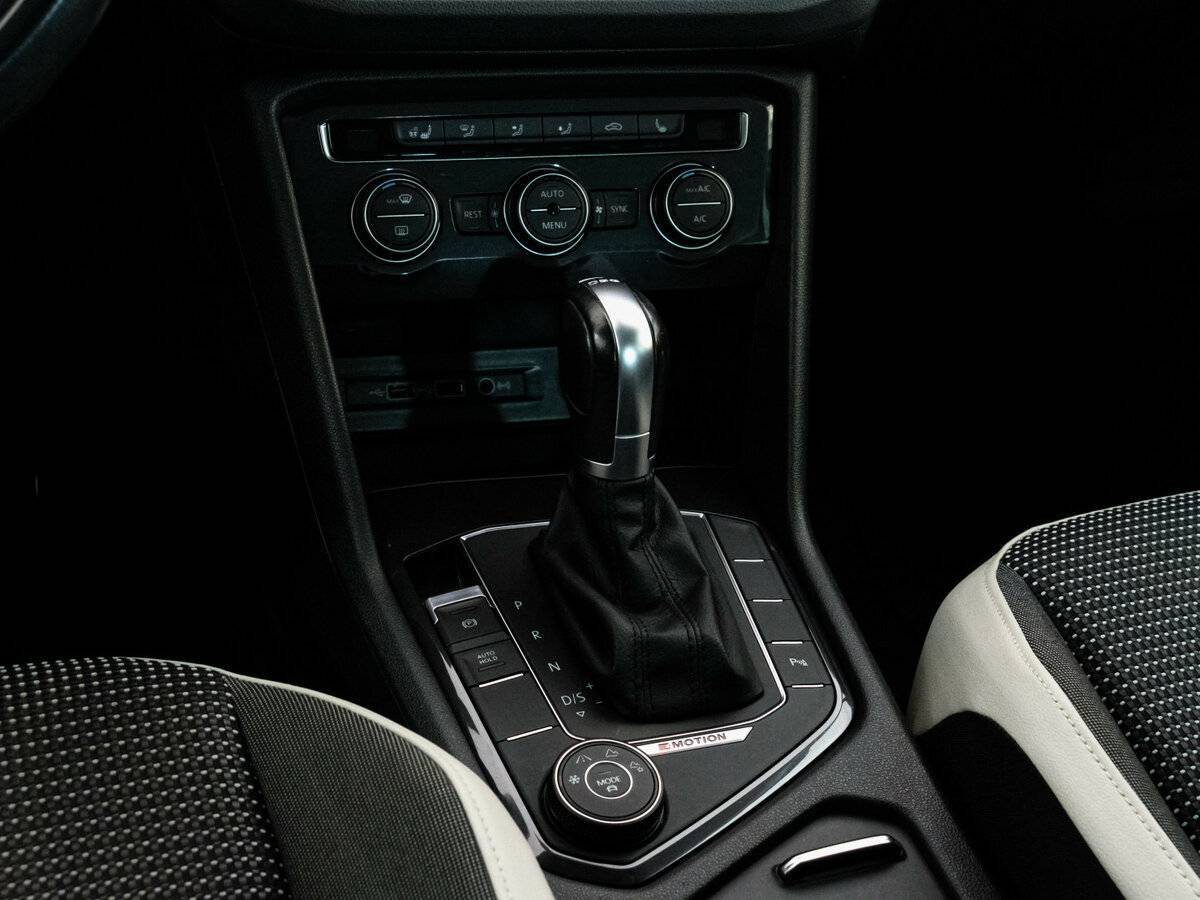 Volkswagen Tiguan б/у, 2019, Роботизированная. Фото: #10