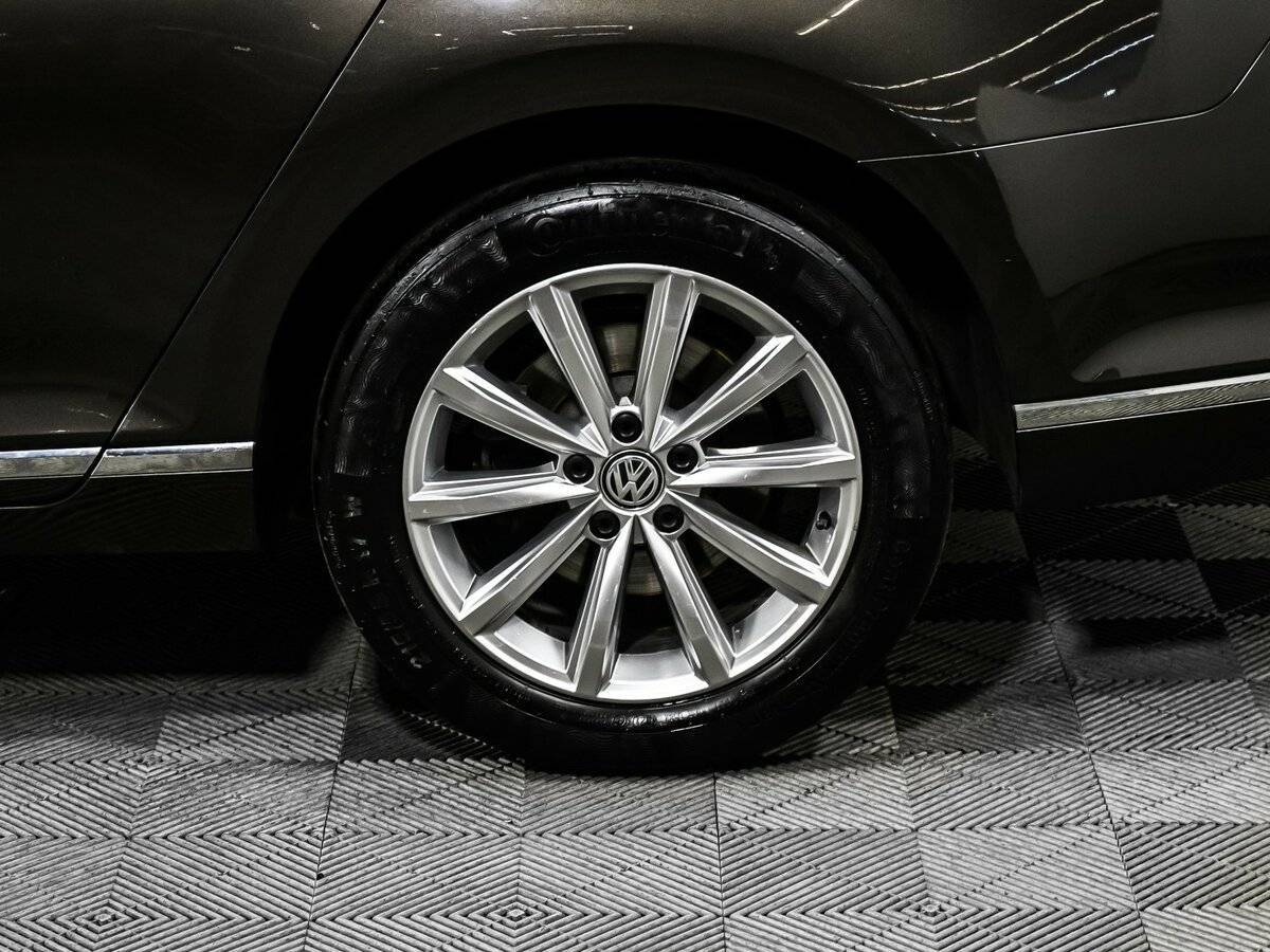 Фольксваген Пассат б/у, 2017, Роботизированная. Фото: #13
