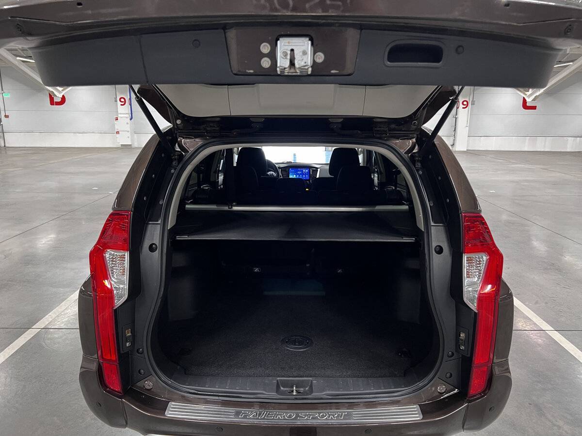 Mitsubishi Pajero Sport б/у, 2018, Автоматическая. Фото: #5