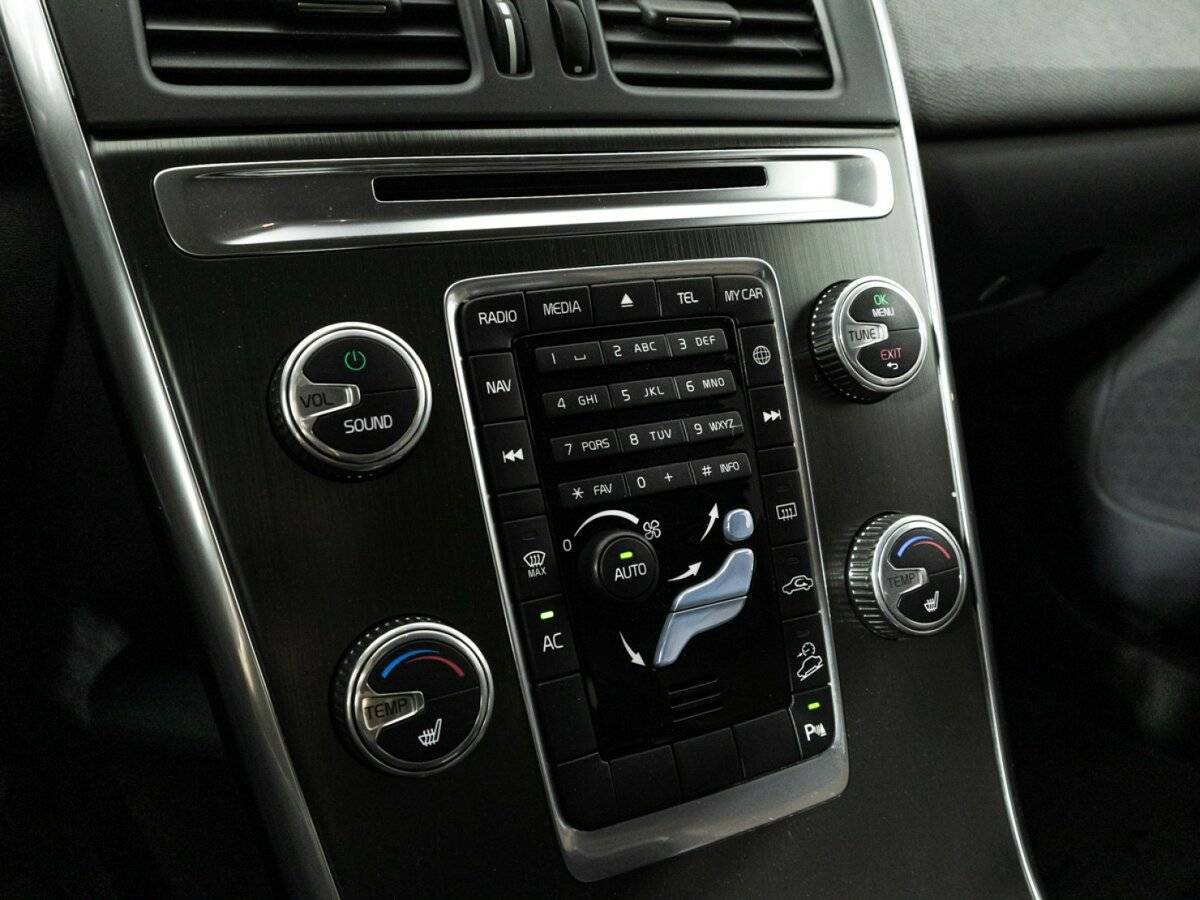 Вольво ИксЦ60 б/у, 2014, Автоматическая. Фото: #18