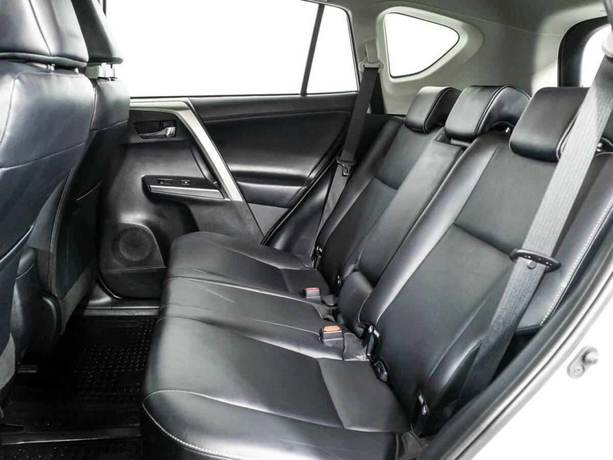 Toyota RAV4 б/у, 2018, Вариатор. Фото: #9