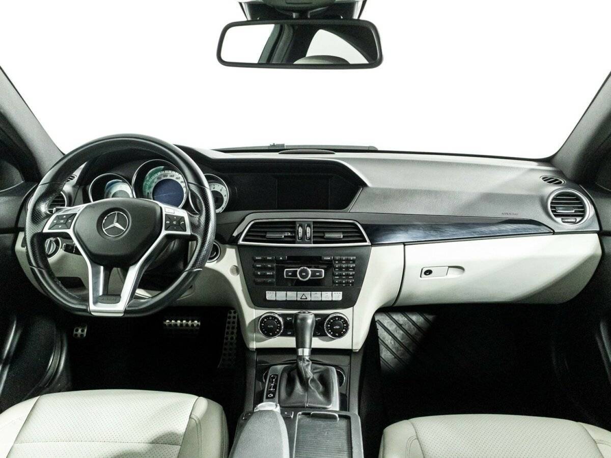 Mercedes-Benz C-Класс б/у, 2012, Автоматическая. Фото: #12