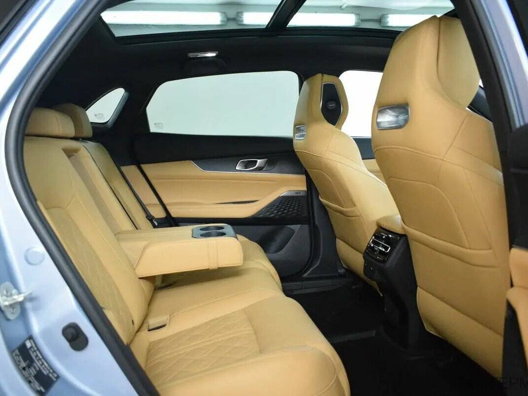 Changan UNI-K б/у, 2024, Автоматическая. Фото: #15