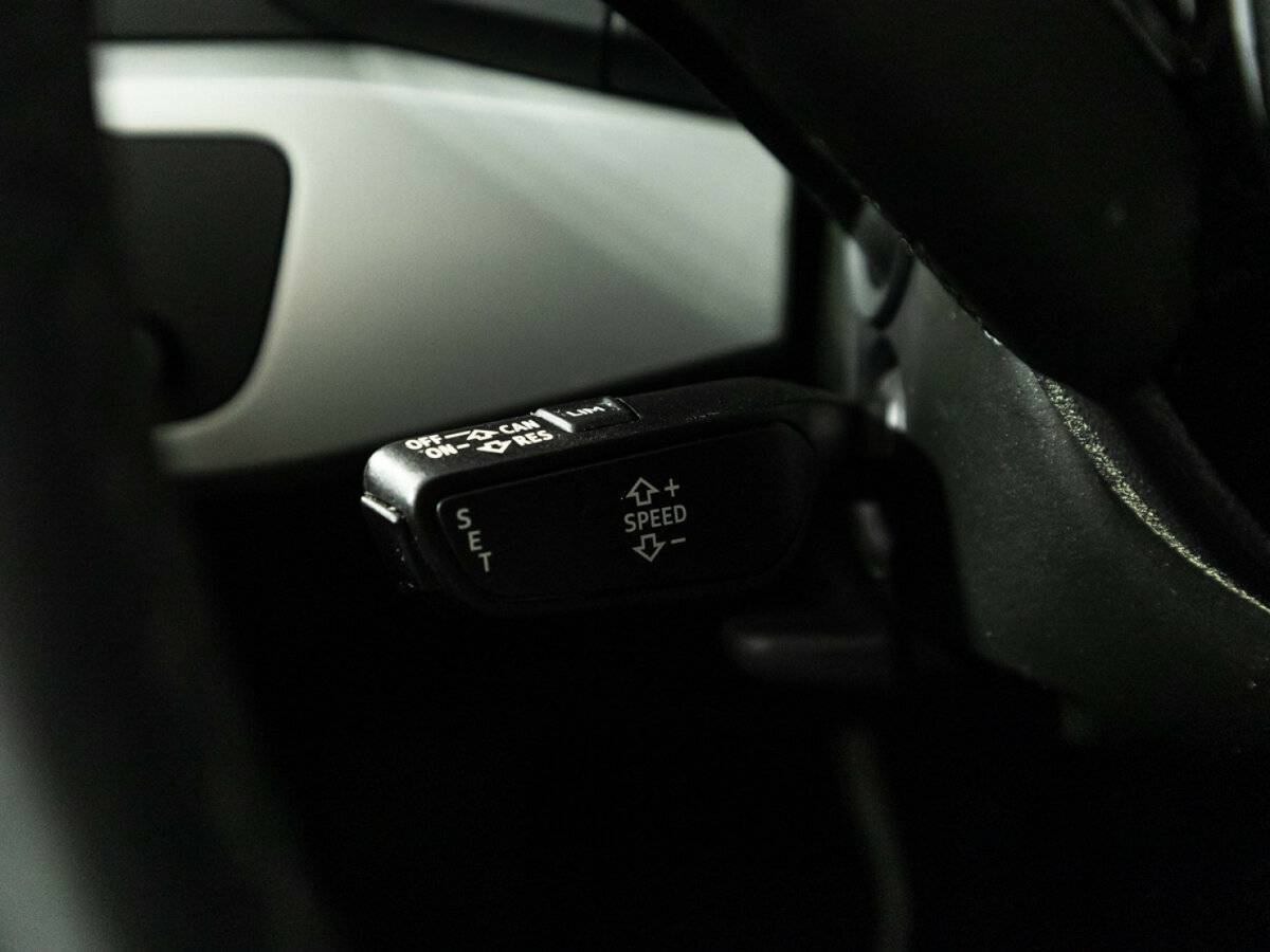 Audi A4 б/у, 2020, Роботизированная. Фото: #19