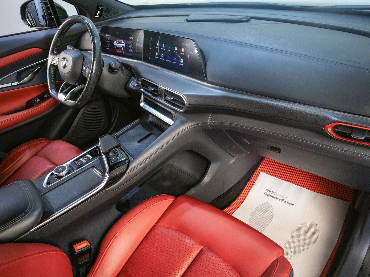 Changan UNI-T б/у, 2020, Роботизированная. Фото: #8