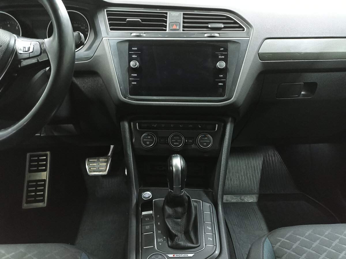 Volkswagen Tiguan б/у, 2019, Роботизированная. Фото: #14