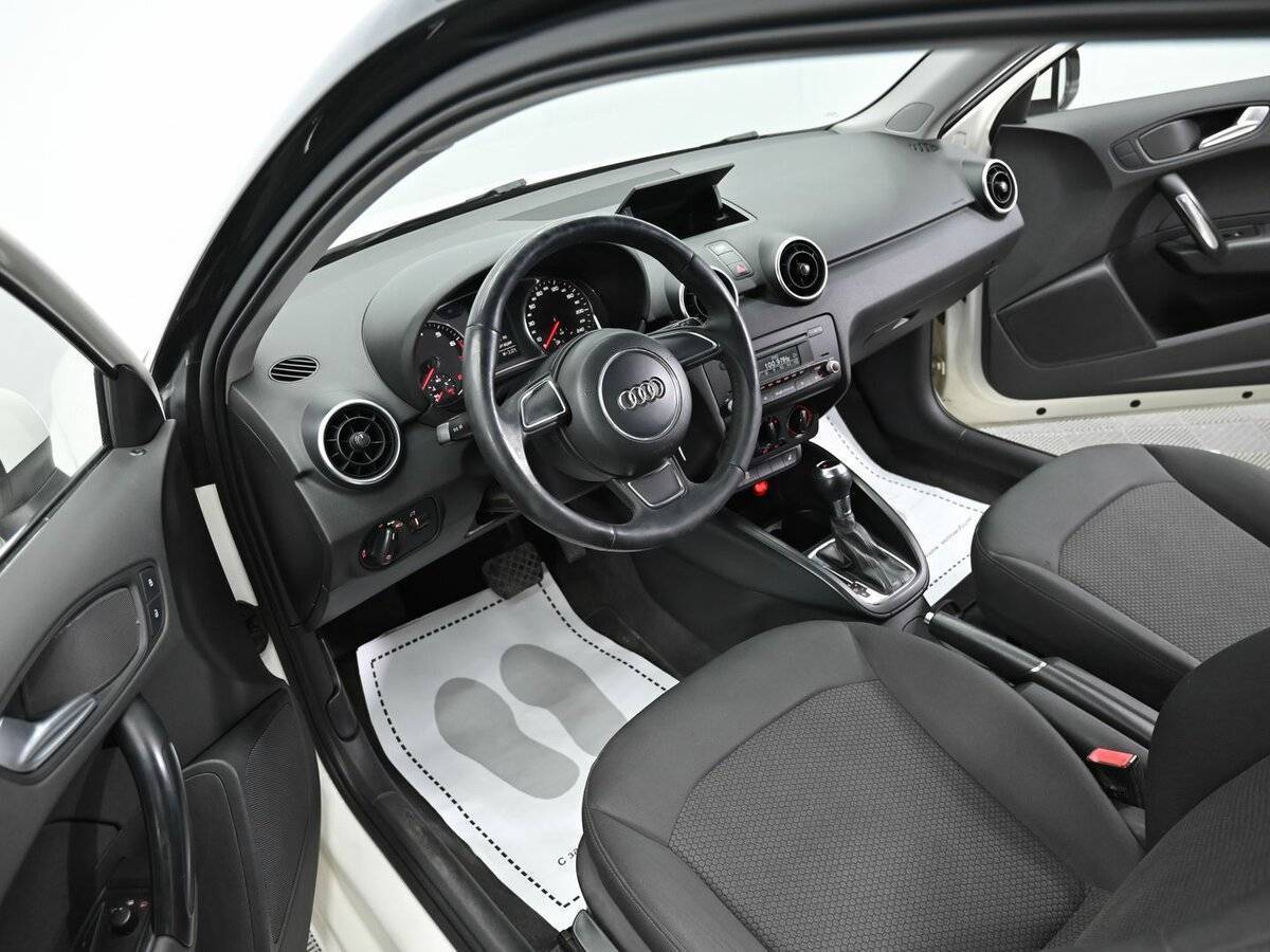 Audi A1 б/у, 2012, Роботизированная. Фото: #7