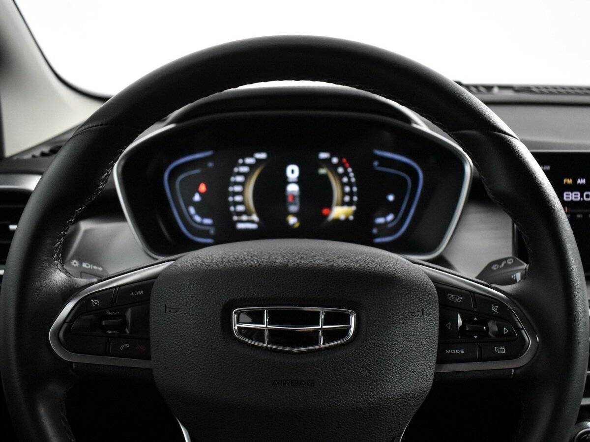 Geely Coolray б/у, 2023, Роботизированная. Фото: #19