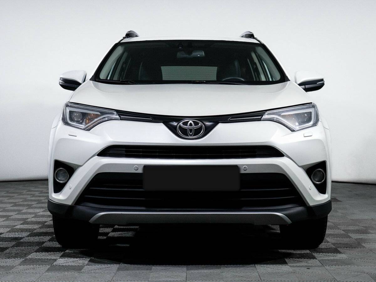 Toyota RAV4 б/у, 2018, Автоматическая. Фото: #1