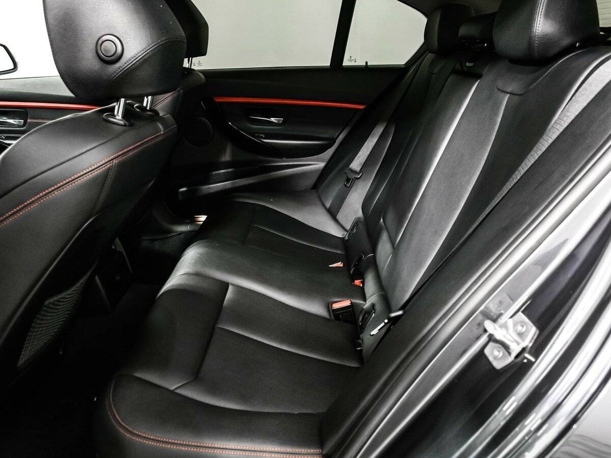 BMW 3 серии б/у, 2015, Автоматическая. Фото: #11