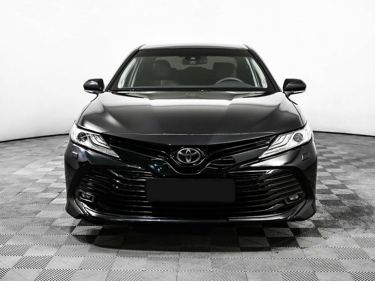 Toyota Camry б/у, 2019, Автоматическая. Фото: #1