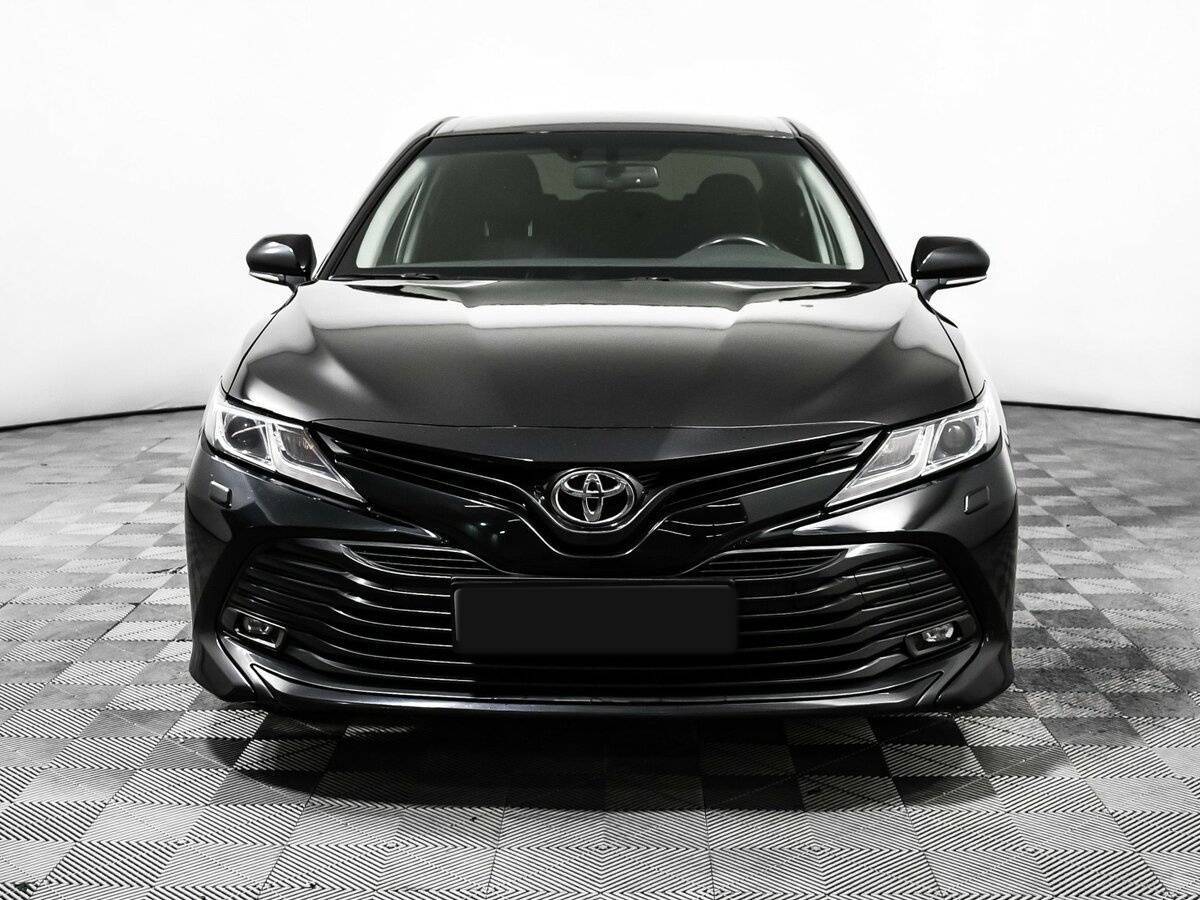 Toyota Camry б/у, 2019, Автоматическая. Фото: #1