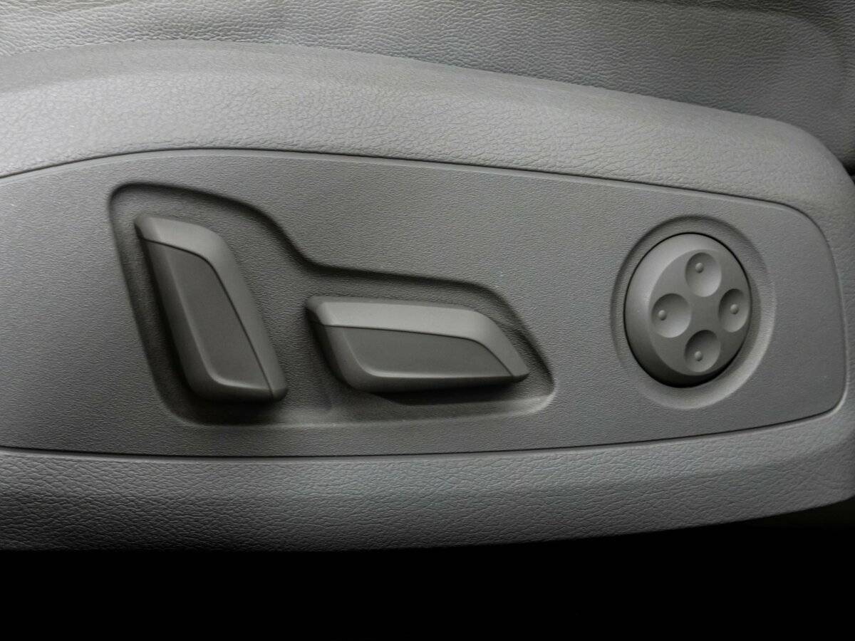 Audi A4 б/у, 2017, Роботизированная. Фото: #25