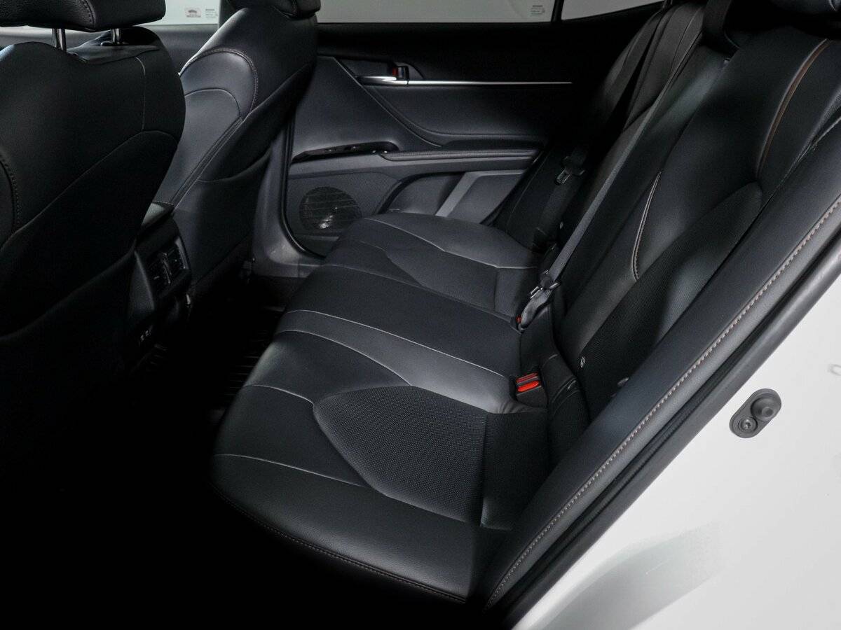 Toyota Camry б/у, 2019, Автоматическая. Фото: #9