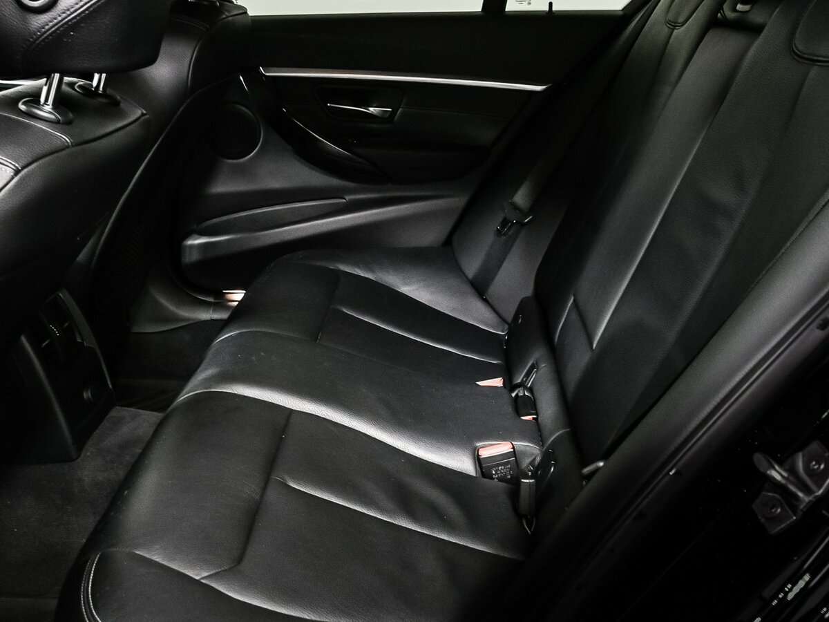 BMW 3 серии б/у, 2016, Автоматическая. Фото: #11