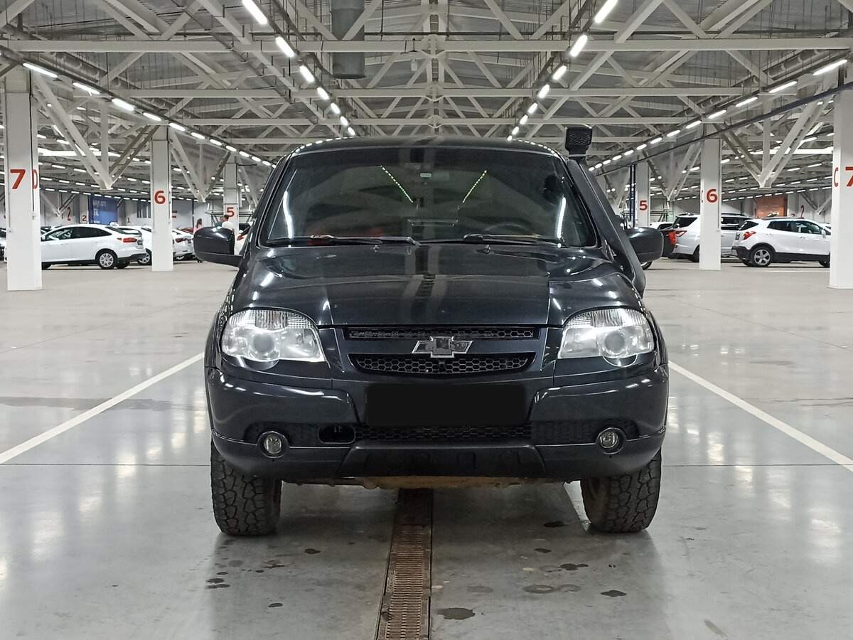 Chevrolet Niva б/у, 2018, Механическая. Фото: #1