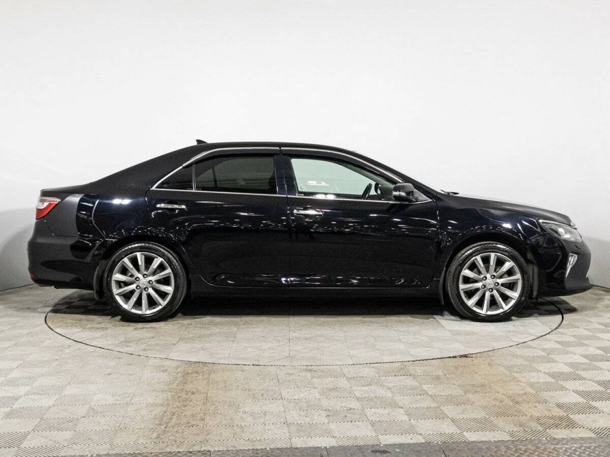 Toyota Camry б/у, 2017, Автоматическая. Фото: #3