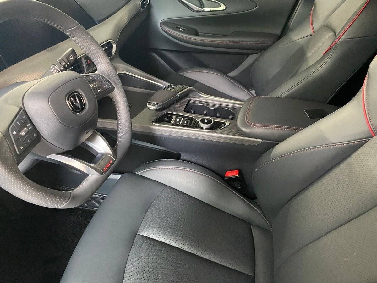 Changan UNI-T б/у, 2023, Роботизированная. Фото: #6