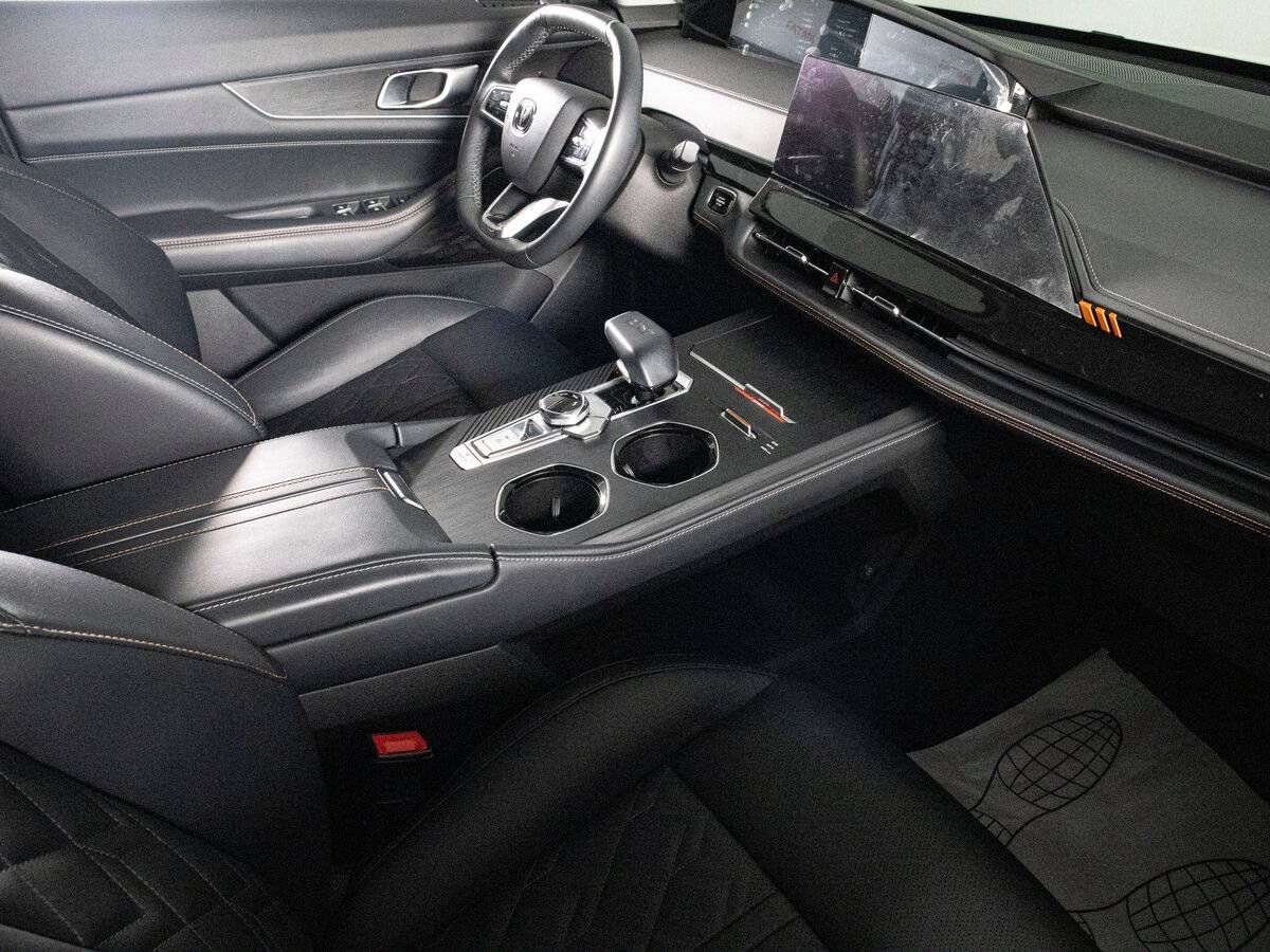 Changan UNI-K б/у, 2023, Автоматическая. Фото: #7