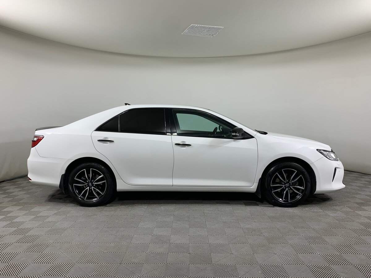 Toyota Camry б/у, 2017, Автоматическая. Фото: #3