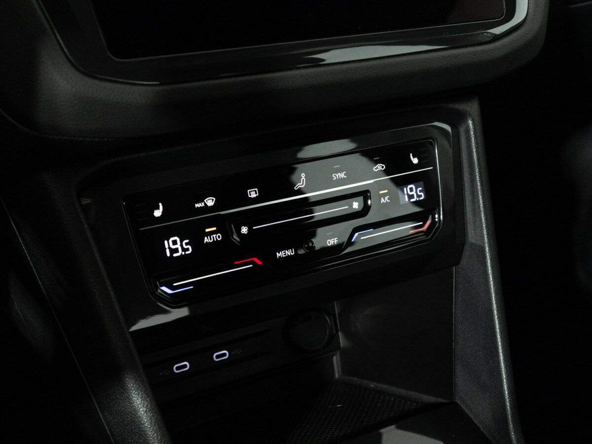 Volkswagen Tiguan б/у, 2021, Роботизированная. Фото: #18