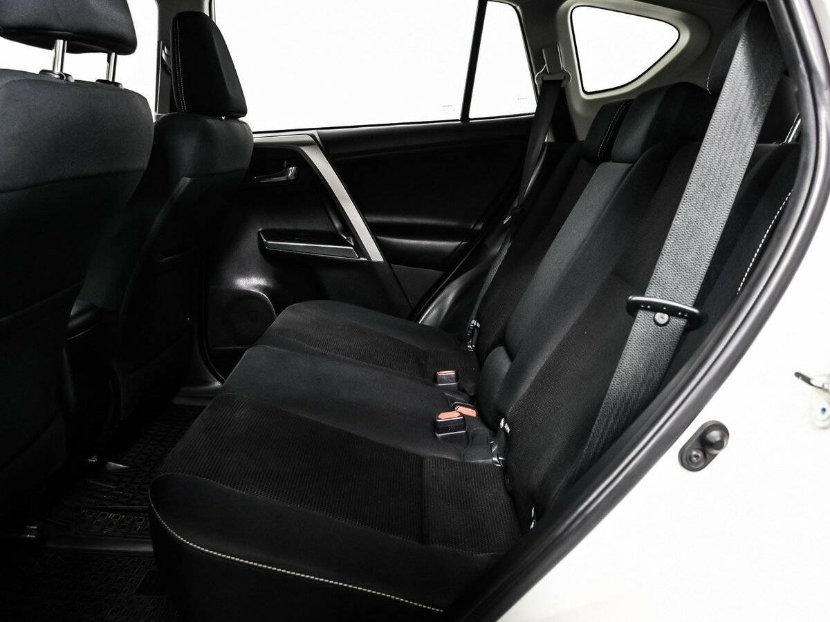 Toyota RAV4 б/у, 2017, Вариатор. Фото: #12