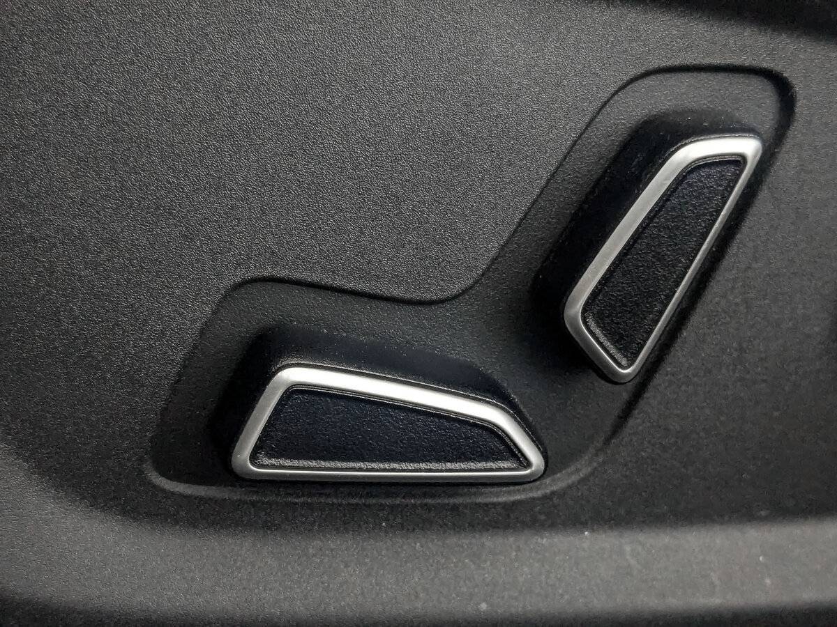 Changan UNI-V б/у, 2024, Роботизированная. Фото: #24