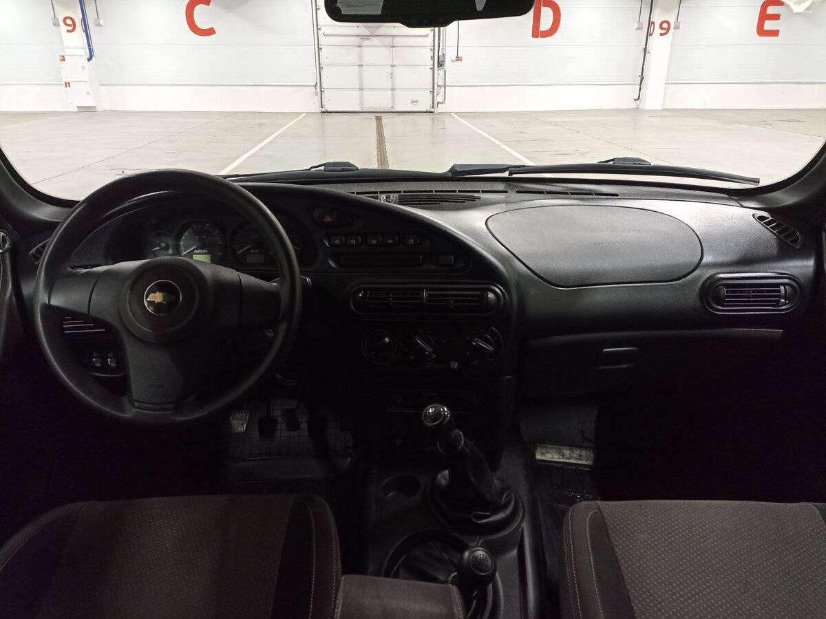 Chevrolet Niva б/у, 2018, Механическая. Фото: #13