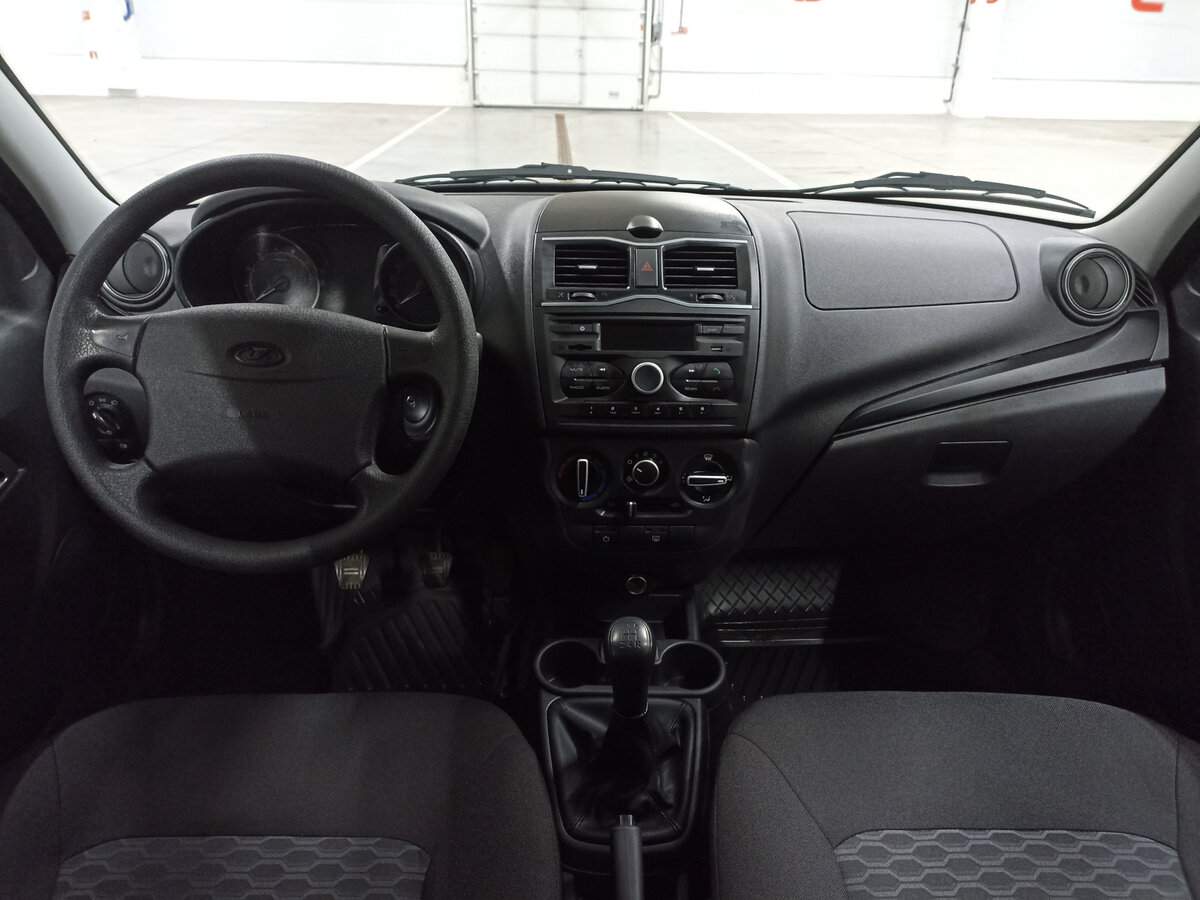 Lada (ВАЗ) Granta б/у, 2023, Механическая. Фото: #13